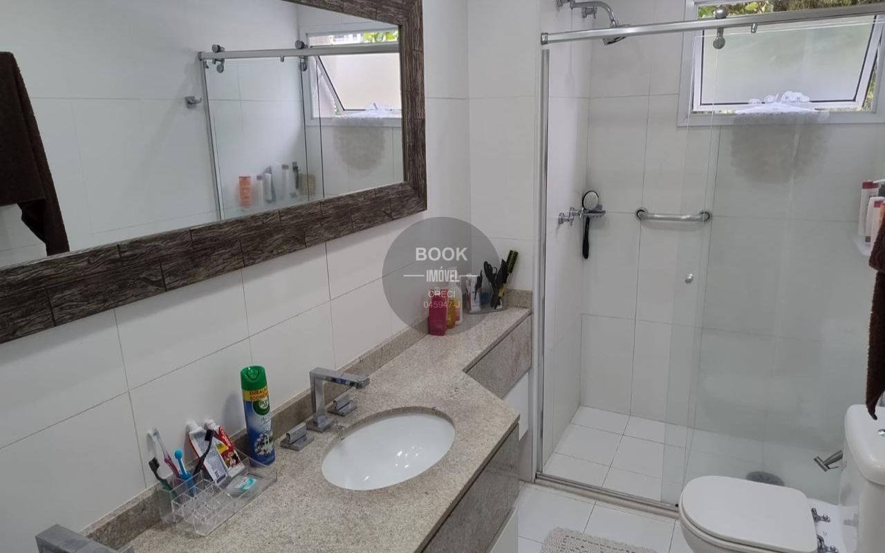 Onde o Mar &eacute; seu Vizinho de Parede Rua Rei Pelé Santos - 