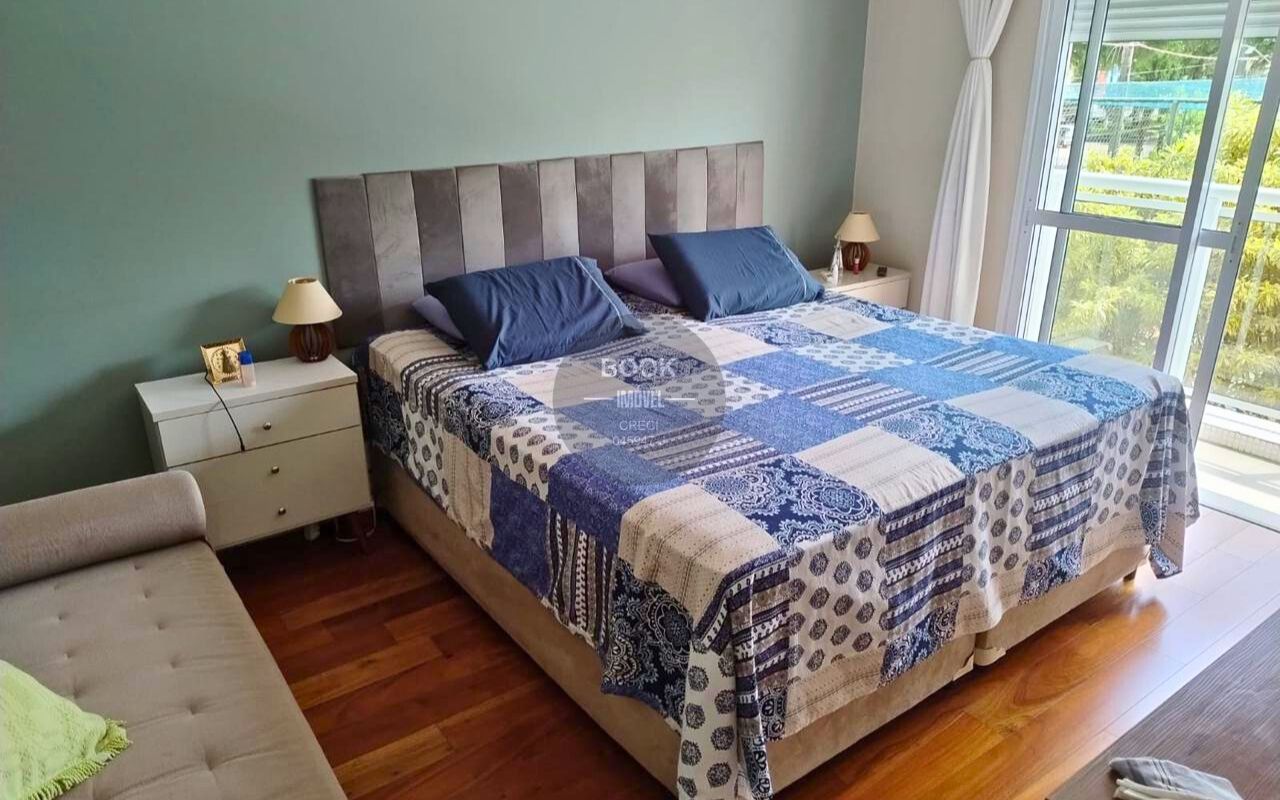 Onde o Mar &eacute; seu Vizinho de Parede Rua Rei Pelé Santos - 