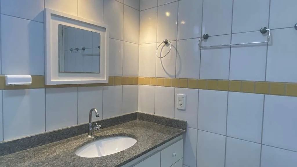 Casa para venda em Condominio fechado em Cotia S&atilde;o Paulo Rua Graciano Soares de Araújo Cotia - 