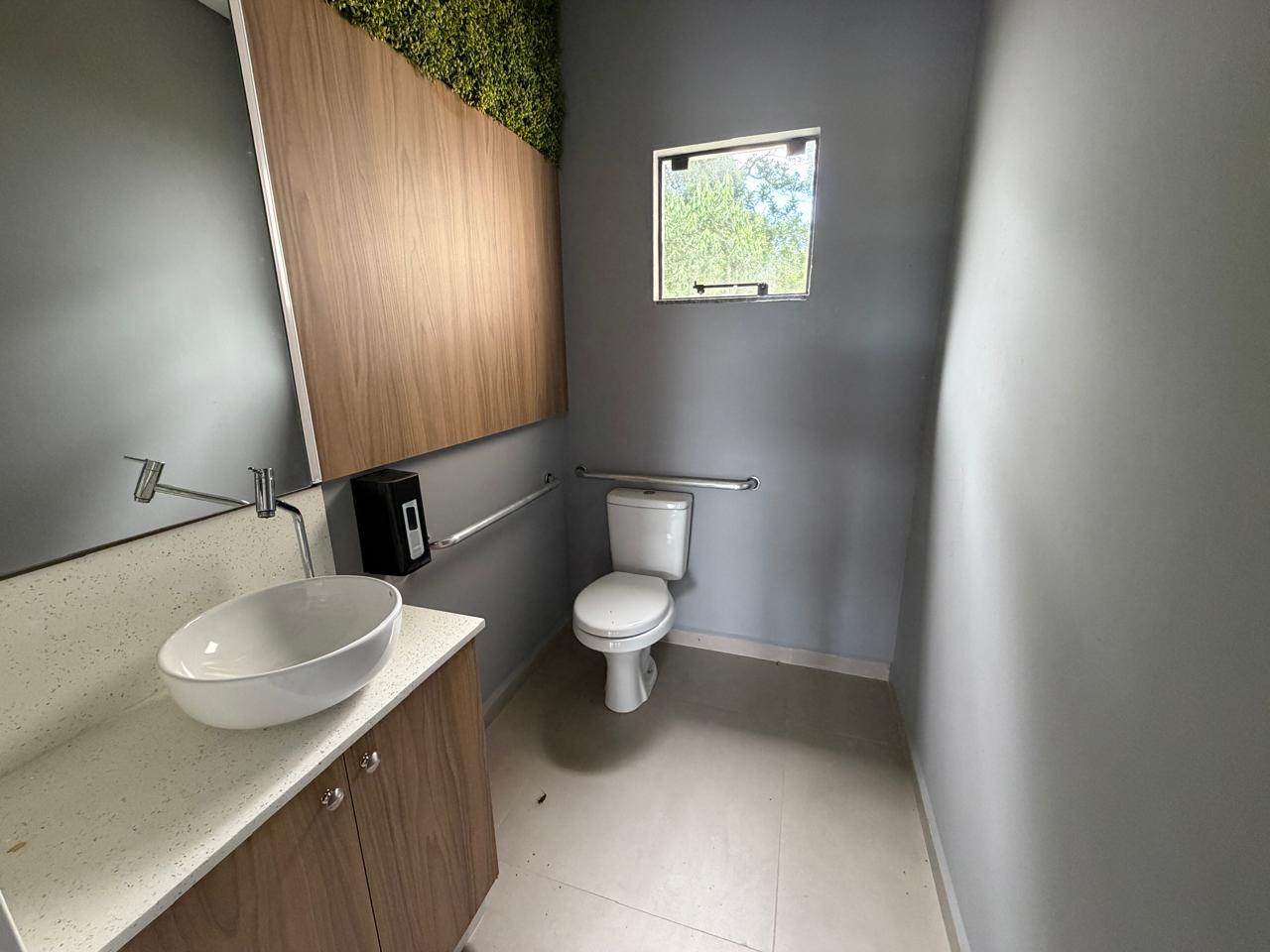 Sala Comercial &ndash; Bairro das Na&ccedil;&otilde;es Rua Japão Timbó - 