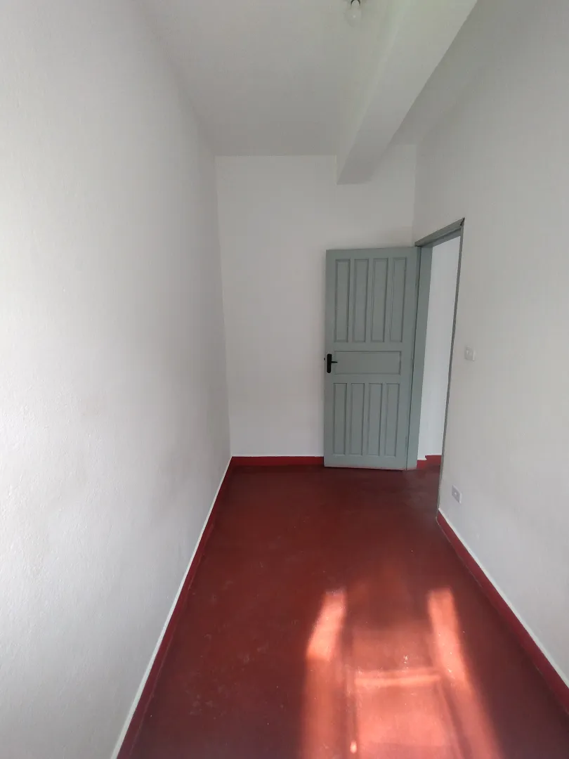 Casa &agrave; venda no centro de Igarat&aacute;  Igaratá - 