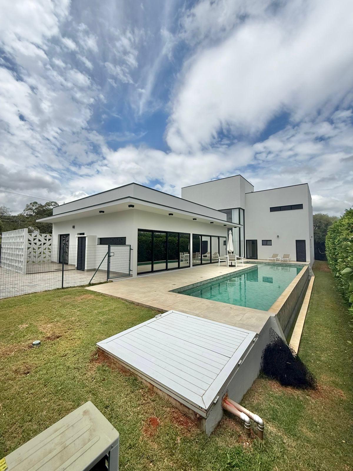 Casa com 4 dormit&oacute;rios &agrave; venda,505 m&sup2; - Condom&iacute;nio Lago Azul Golfe Clube - Ara&ccedil;oiaba - SP Rodovia Raposo Tavares Araçoiaba da Serra - 