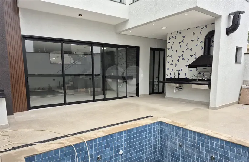 Casa &agrave; venda com 3 su&iacute;tes, no condom&iacute;nio Helena Maria - Sorocaba/Sp Alameda Ravenna - - 