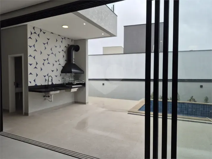 Casa &agrave; venda com 3 su&iacute;tes, no condom&iacute;nio Helena Maria - Sorocaba/Sp Alameda Ravenna - - 