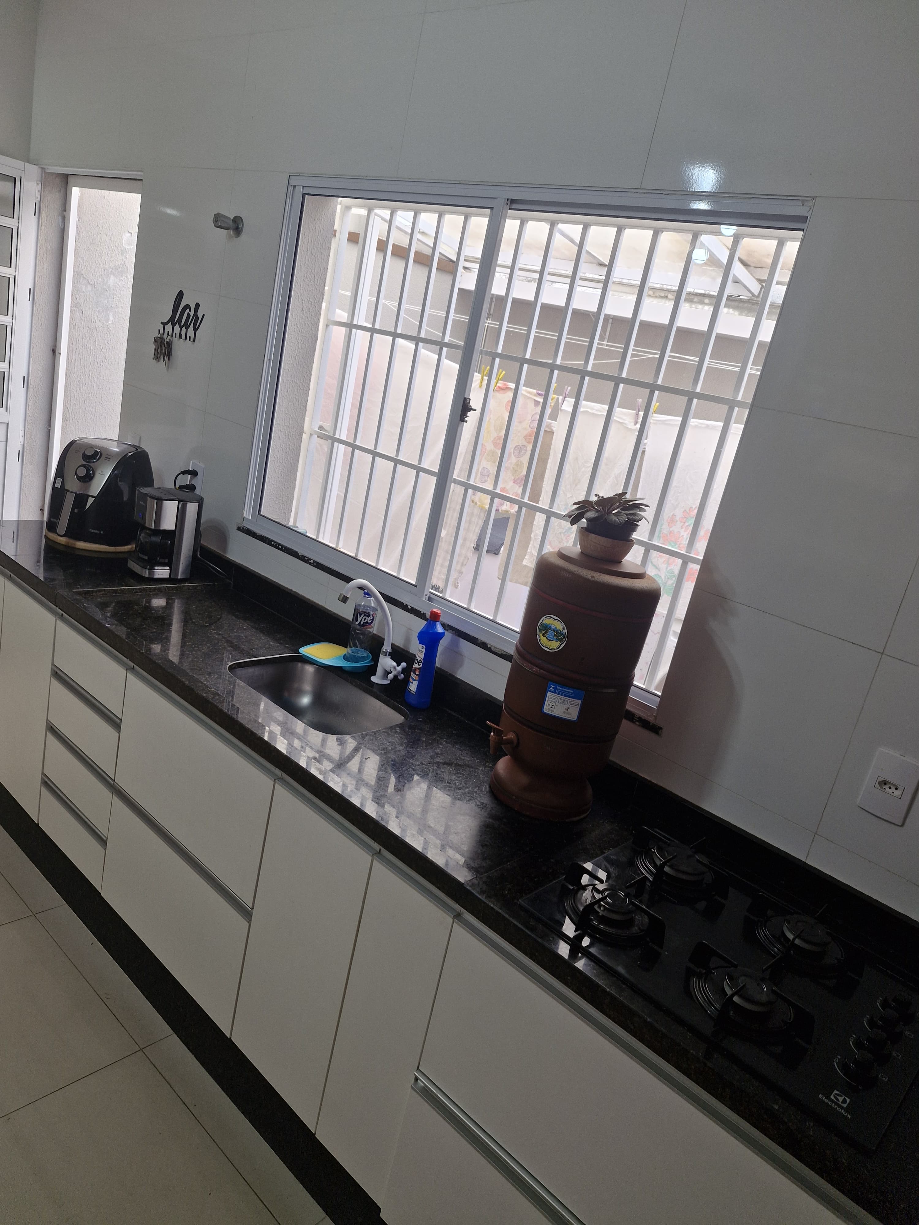 Sobrado 2 dormit&oacute;rios - Jardim santos Dumont2 dormit&oacute;rios os dois s&atilde;o su&iacute;tes Lavabo Lavand  Mogi das Cruzes - 