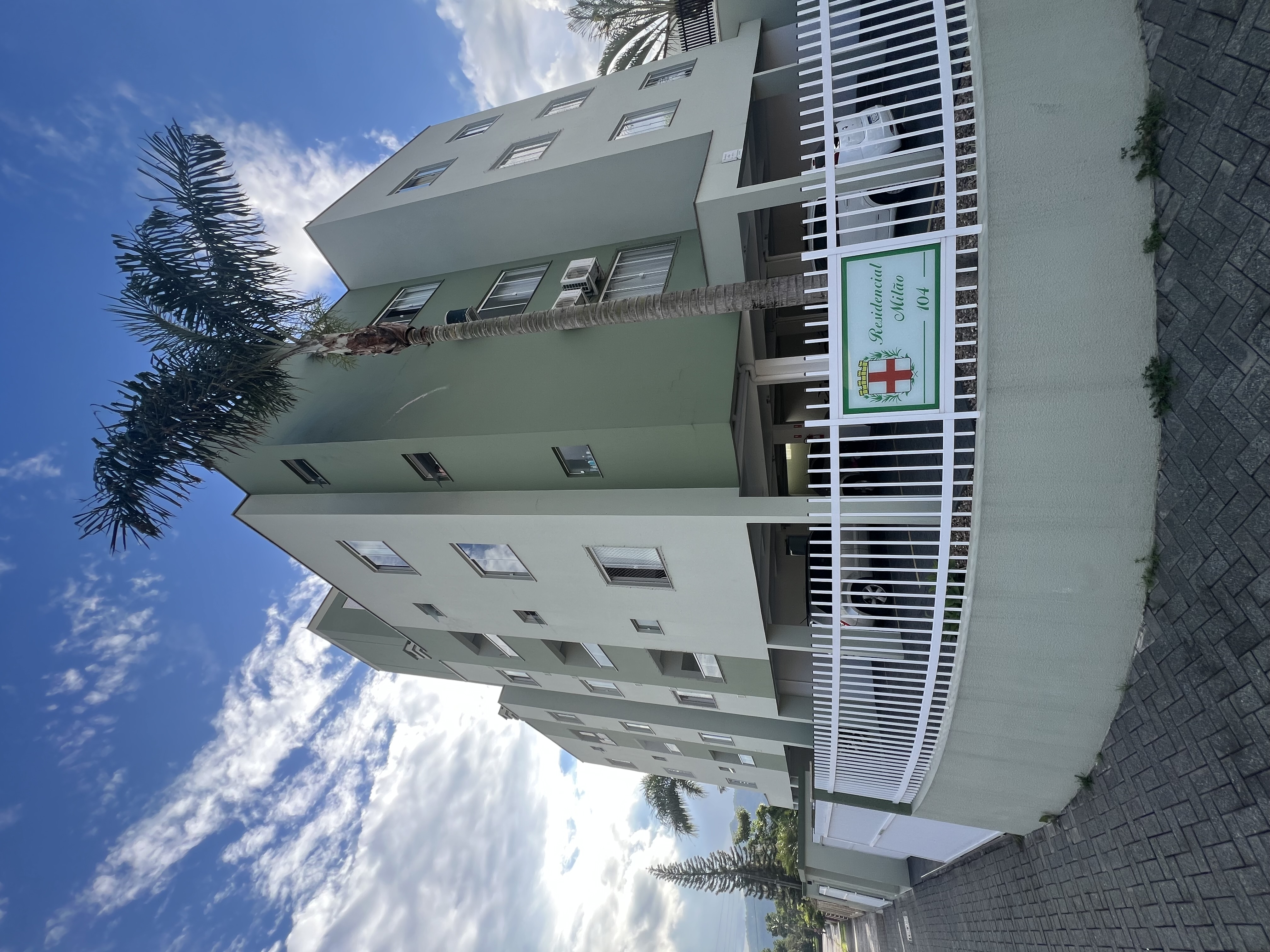 Apartamento semi mobiliado  Timbó - 