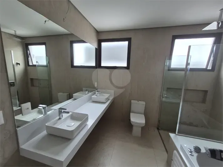 Casa &agrave; venda com 4 su&iacute;tes, no condom&iacute;nio Alphaville Nova Esplanada Iii, Votorantim - SP Rua Buenos Aires - - 