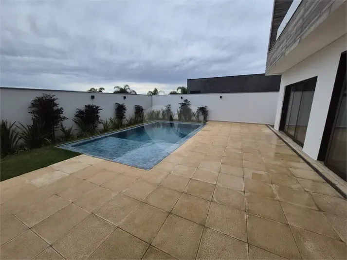 Casa &agrave; venda com 4 su&iacute;tes, no condom&iacute;nio Alphaville Nova Esplanada Iii, Votorantim - SP Rua Buenos Aires - - 