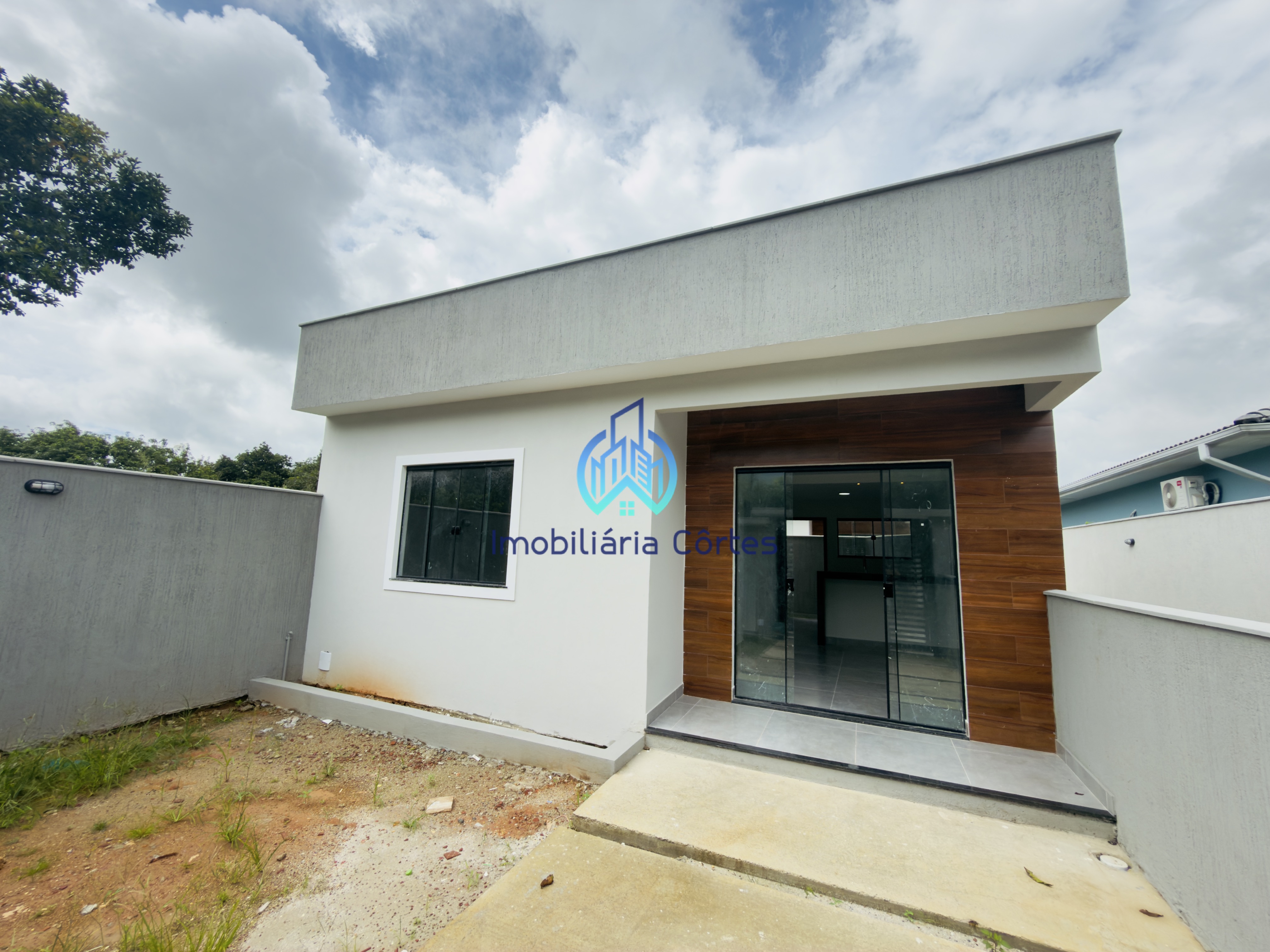 Casa moderna com 2 dormit&oacute;rios no Centro de Guapimirim para loca&ccedil;&atilde;o Rua Nestor Pereira Guapimirim - 