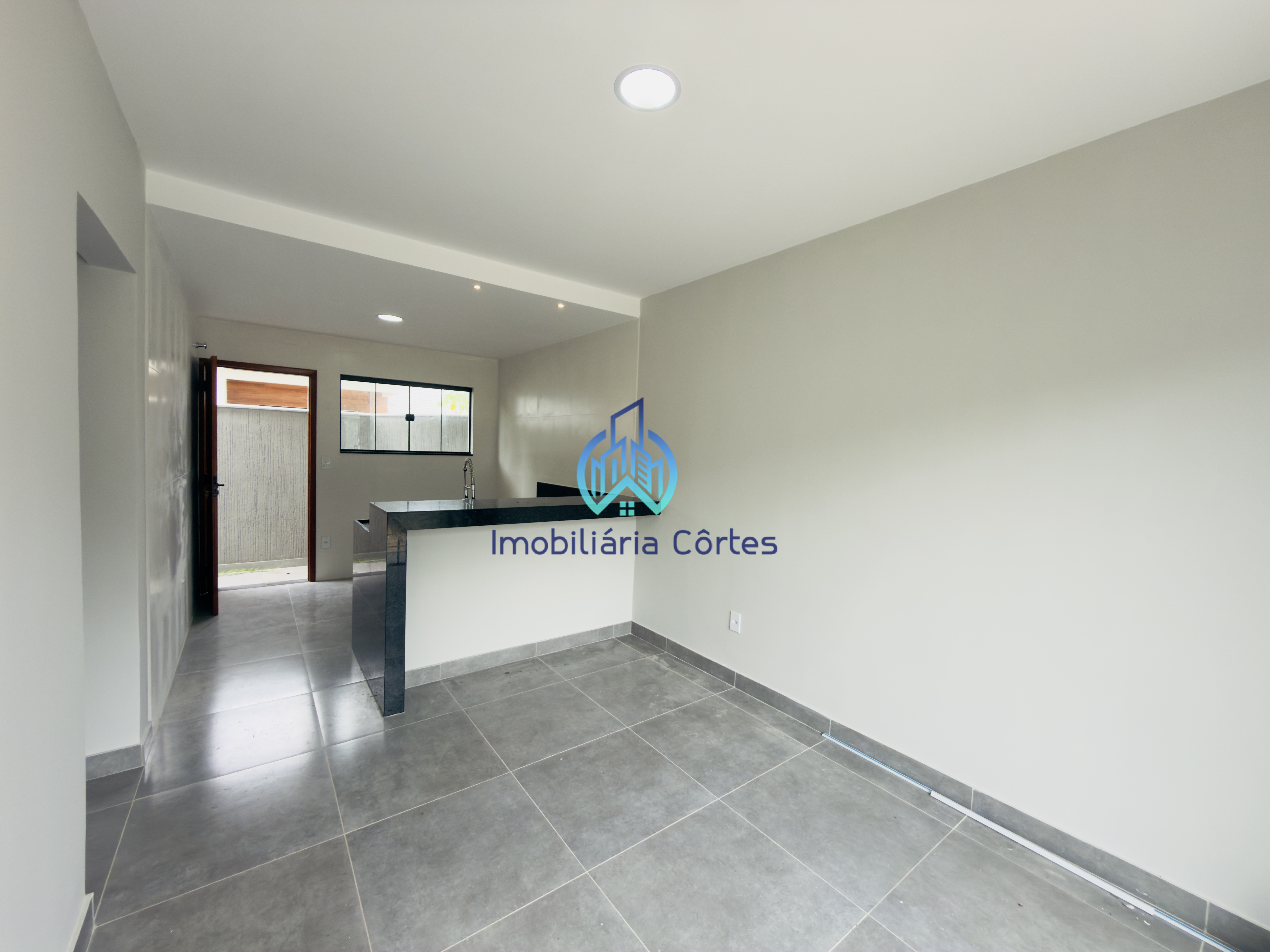 Casa moderna com 2 dormit&oacute;rios no Centro de Guapimirim para loca&ccedil;&atilde;o Rua Nestor Pereira Guapimirim - 