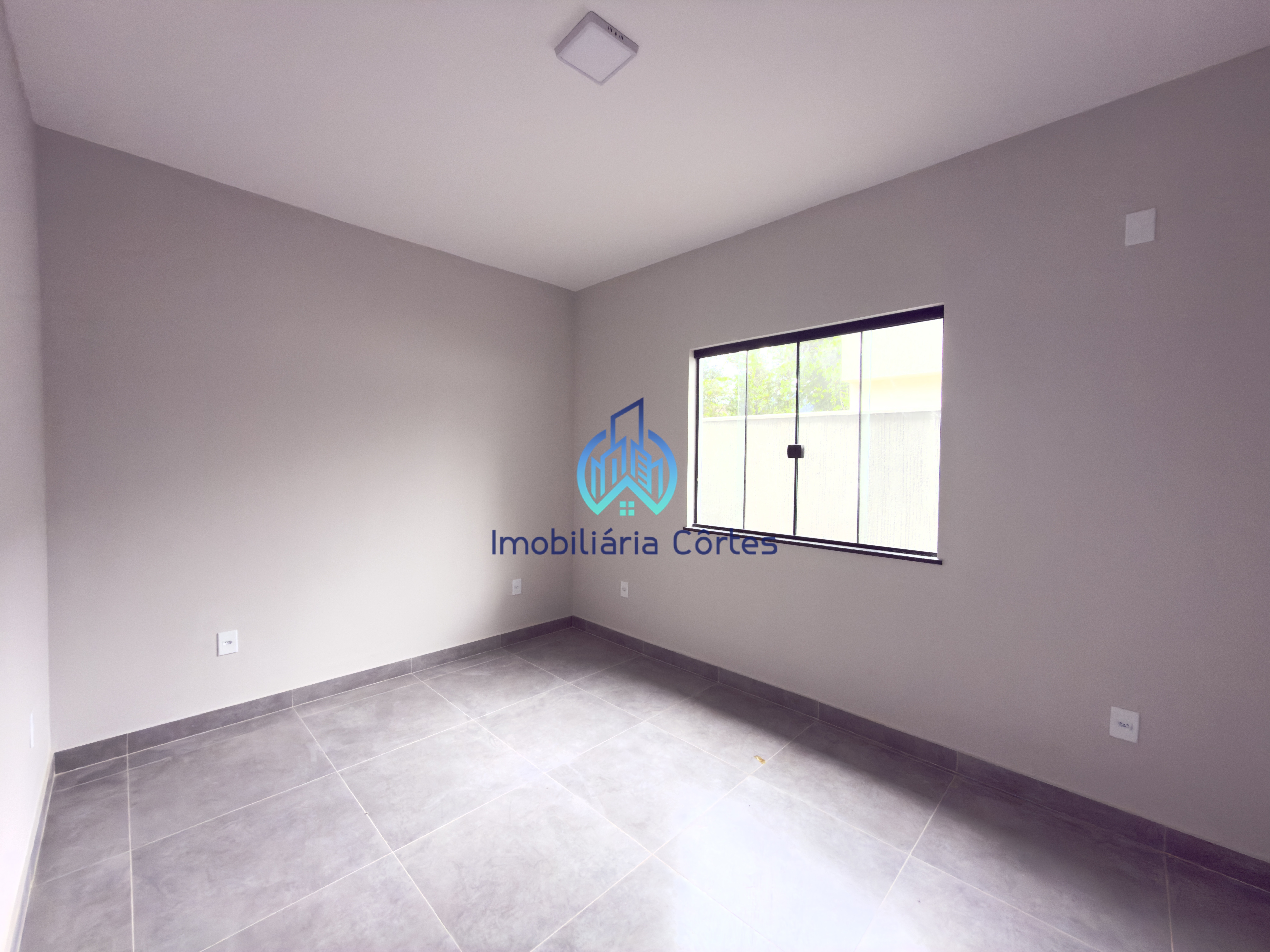 Casa moderna com 2 dormit&oacute;rios no Centro de Guapimirim para loca&ccedil;&atilde;o Rua Nestor Pereira Guapimirim - 