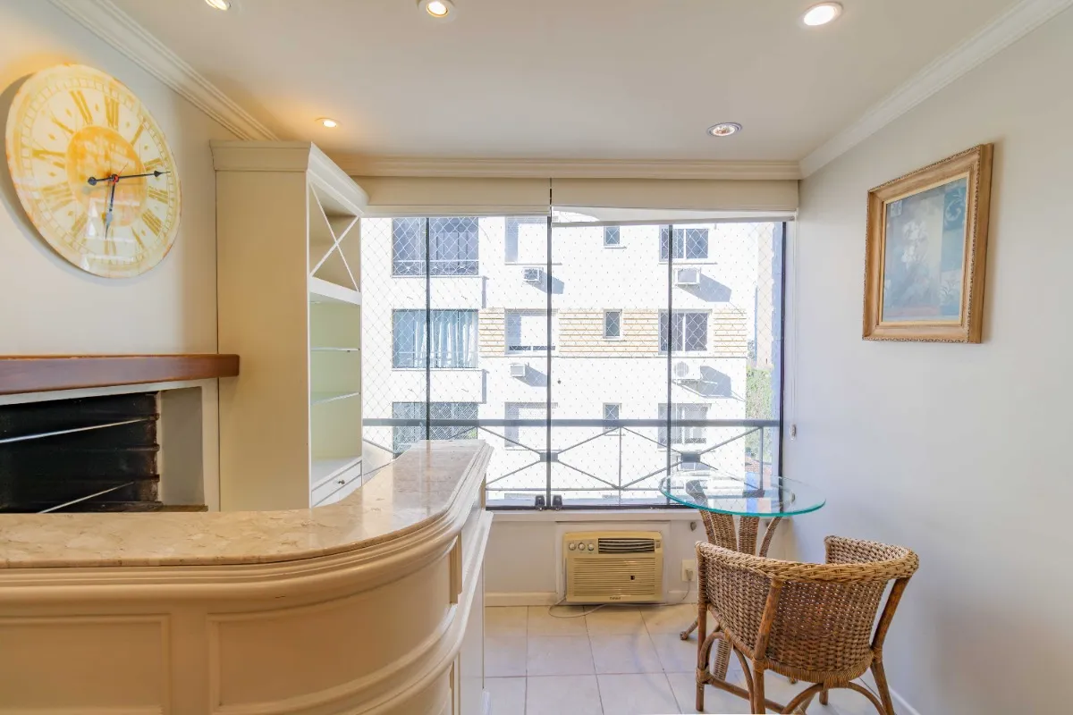 R$ 595.000 - &Oacute;TIMO APARTAMENTO - MOBILIADO - 84M2 - 3 DORM - SU&Iacute;TE - CHURRASQUEIRA - VAGA Rua Afonso Taunay Porto Alegre - 