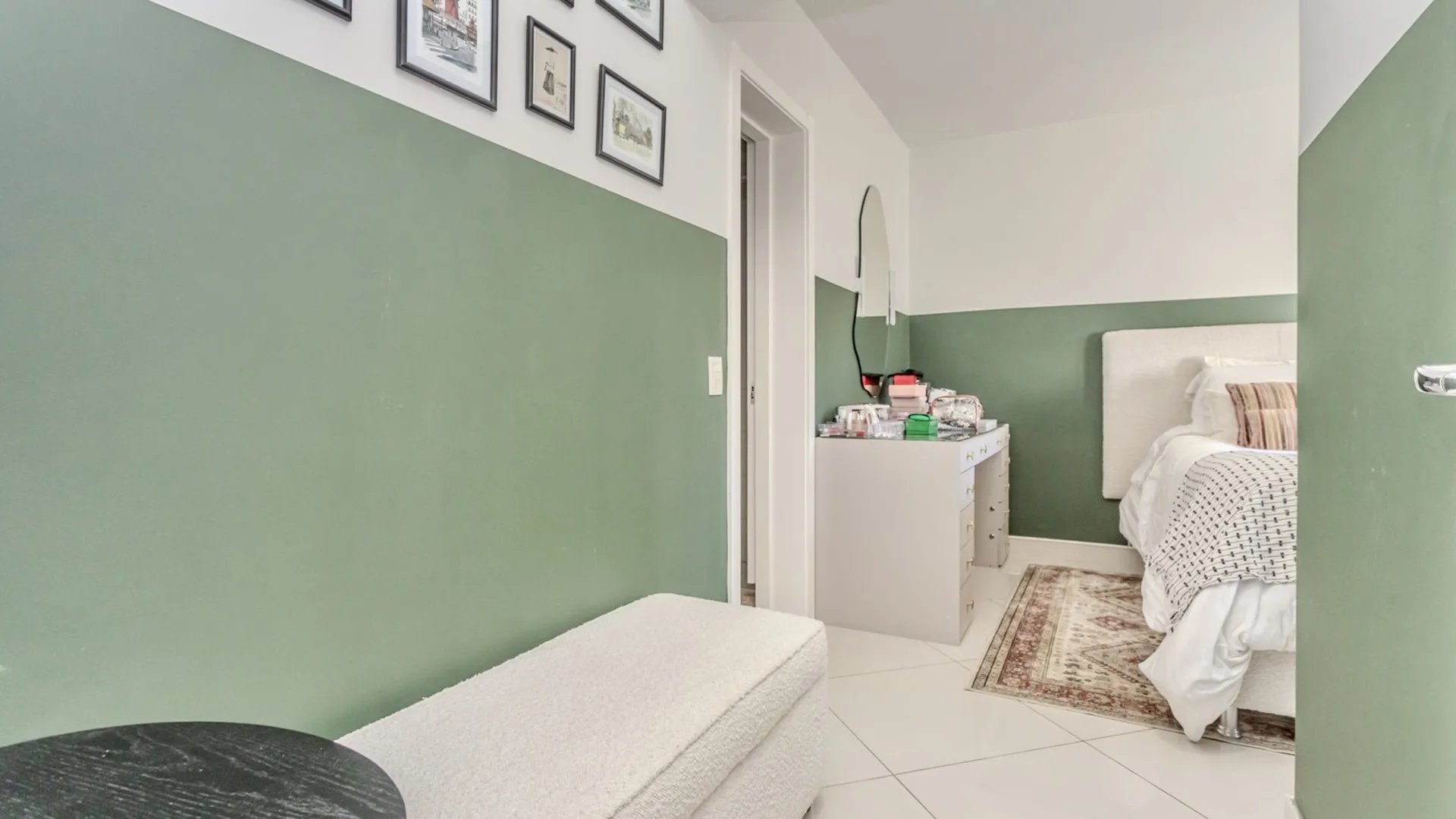R$ 1.125.000 - MARAVILHOSO APARTAMENTO - 86M2 - 3 DORM - SU&Iacute;TE - 2 VAGAS - VISTA - INFRA Rua Mata Bacelar Porto Alegre - 