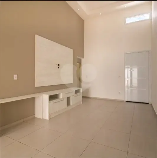 Conforto, Tecnologia e Estilo em uma Casa T&eacute;rrea Completa!  - - 