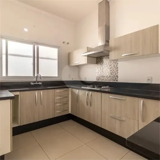 Conforto, Tecnologia e Estilo em uma Casa T&eacute;rrea Completa!  - - 