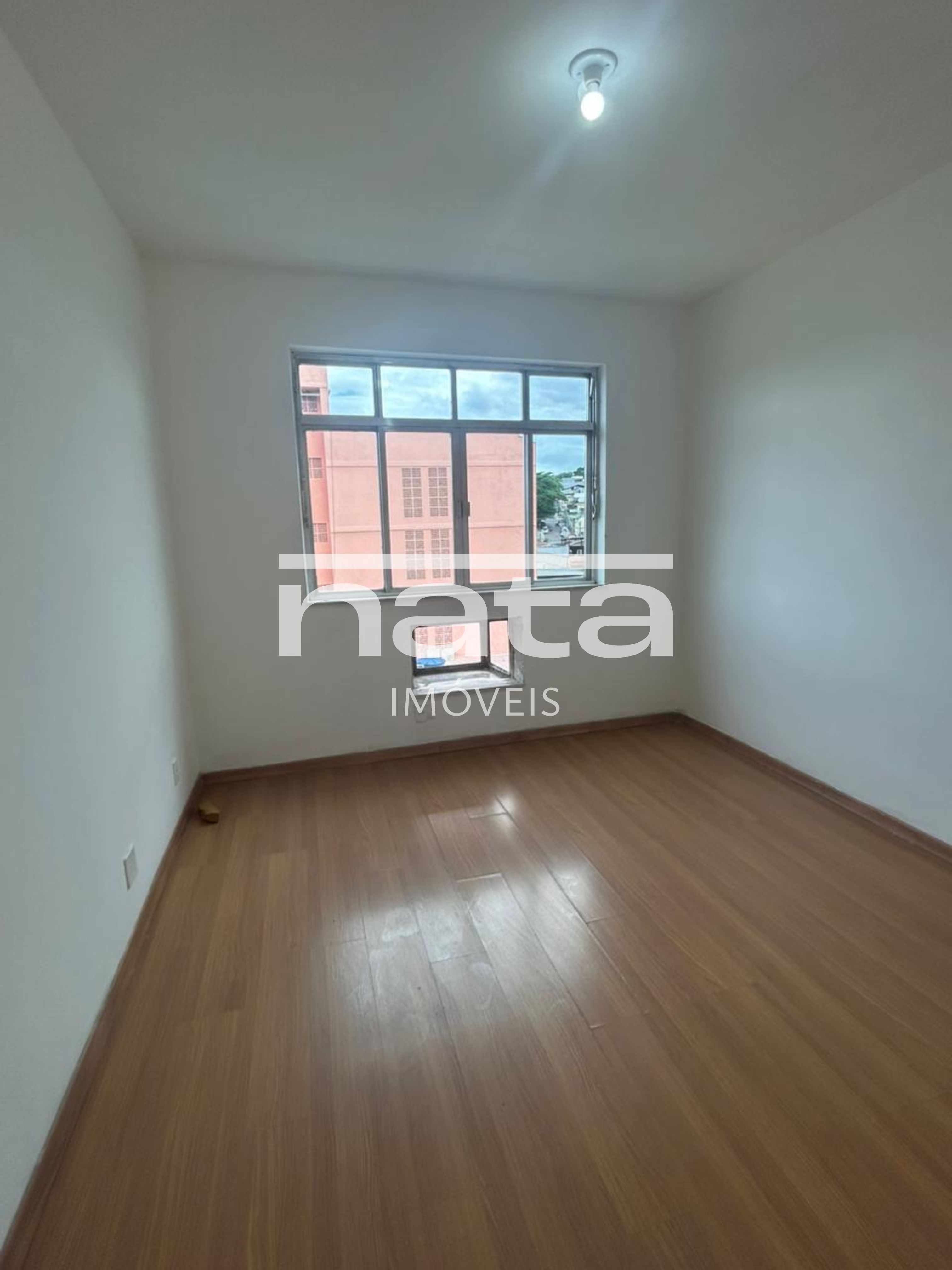 Apartamento com 2 quartos no centro de Caxias para loca&ccedil;&atilde;o Rua Manuel Vieira Duque de Caxias - 