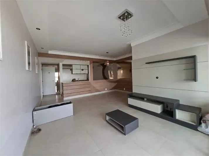 Apartamento de Alto Padr&atilde;o &agrave; Venda &ndash; Edif&iacute;cio Vancouver | Parque Campolim  - - 