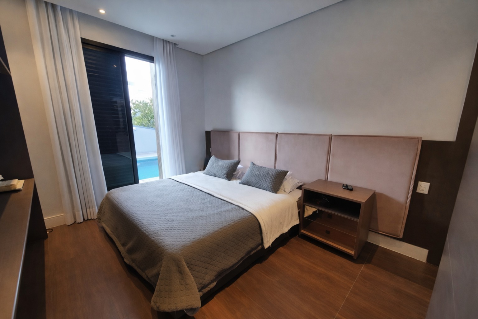 Casa com 3 dormit&oacute;rios,260 m&sup2; - Alphaville Nova Esplanada III - Votorantim - SP Alameda Nova Zelândia Votorantim - 