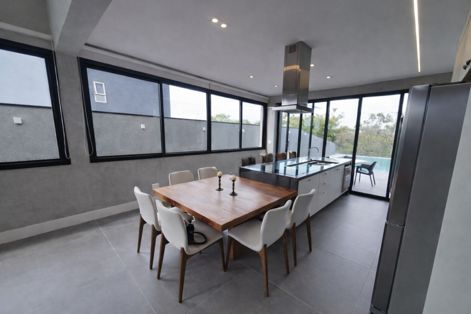 Casa com 3 dormit&oacute;rios,260 m&sup2; - Alphaville Nova Esplanada III - Votorantim - SP Alameda Nova Zelândia Votorantim - 