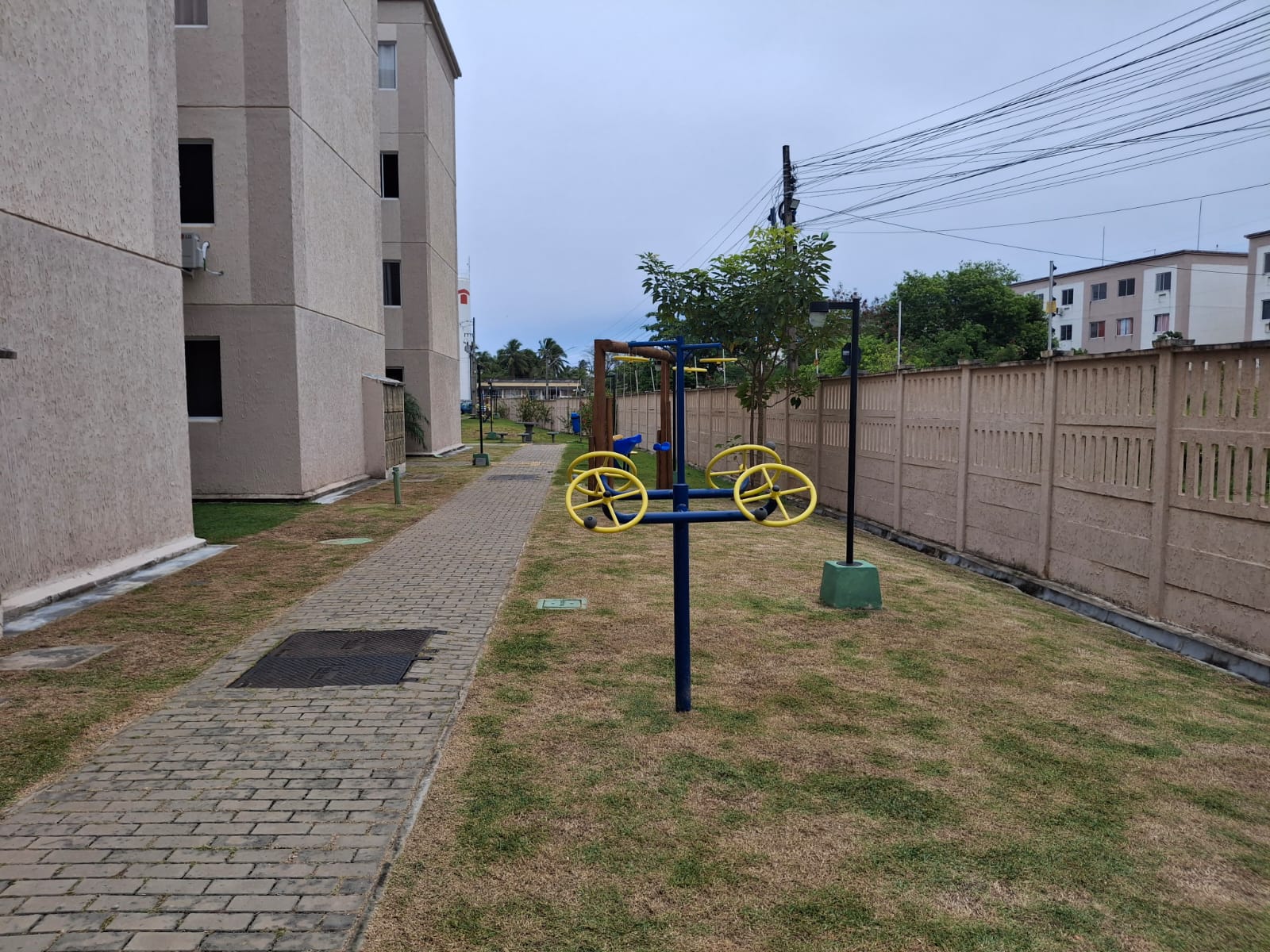 Apartamento &agrave; Venda &ndash; Reserva Premium | Abrantes - Reformado Rua Lagoa Branca Camaçari - 