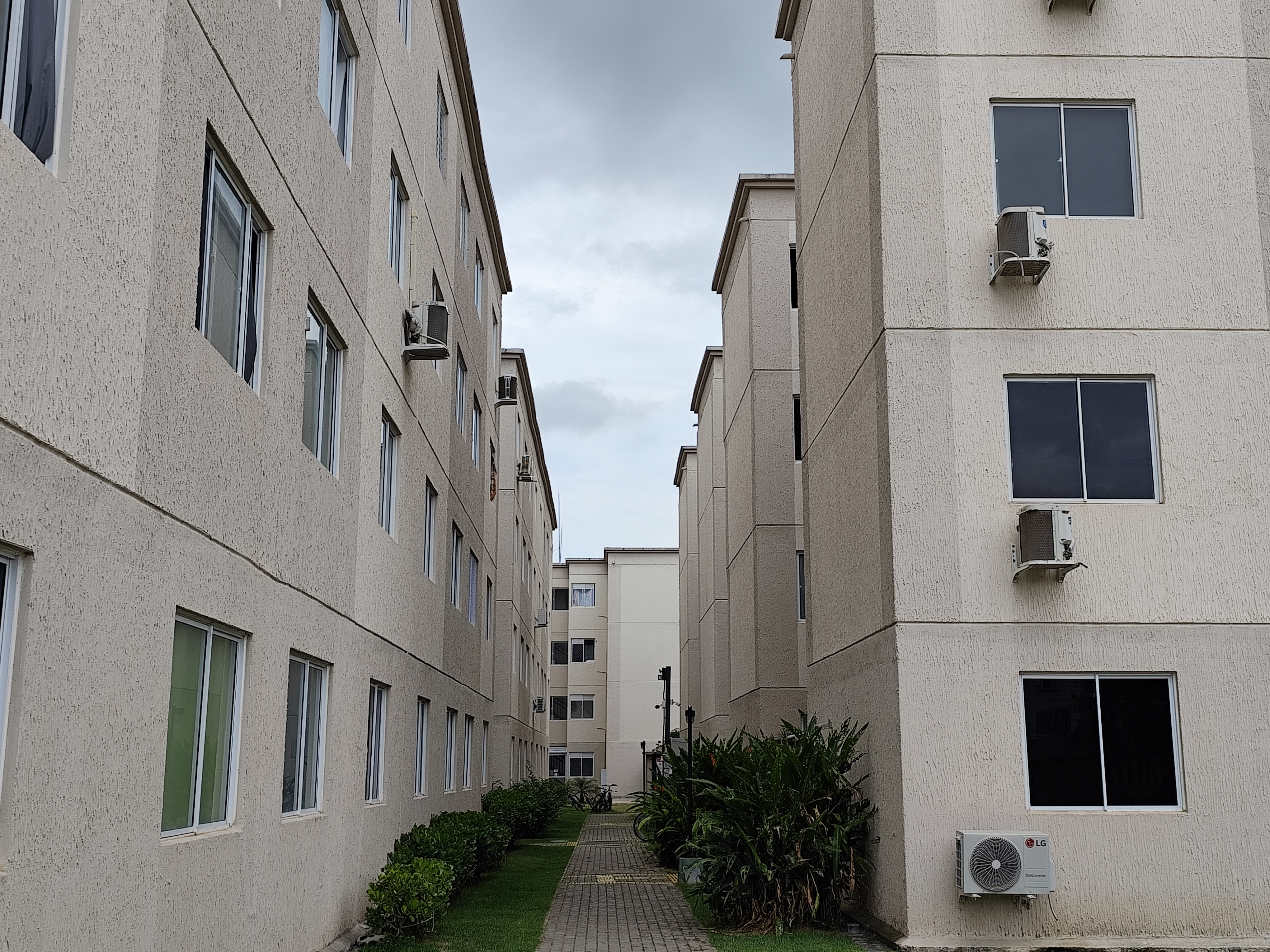 Apartamento &agrave; Venda &ndash; Reserva Premium | Abrantes - Reformado Rua Lagoa Branca Camaçari - 