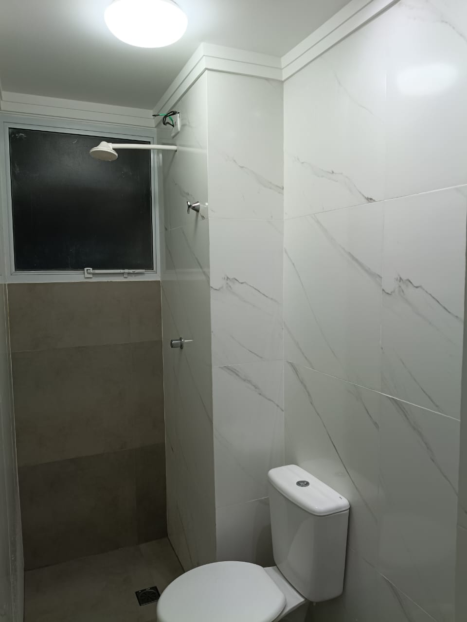 Apartamento &agrave; Venda &ndash; Reserva Premium | Abrantes - Reformado Rua Lagoa Branca Camaçari - 