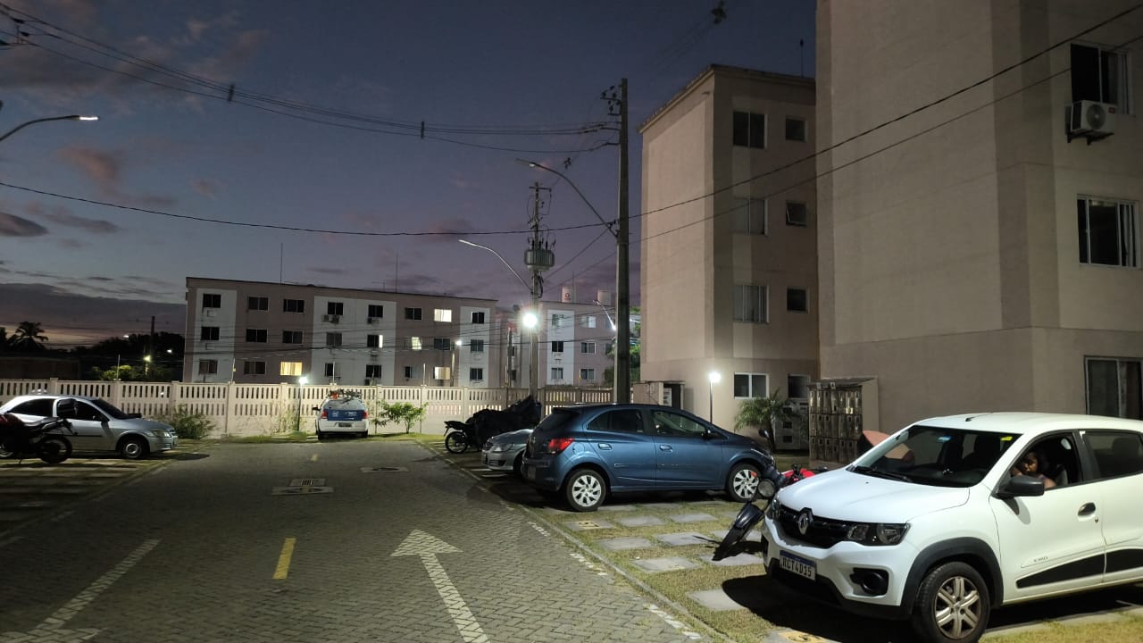 Apartamento &agrave; Venda &ndash; Reserva Premium | Abrantes - Reformado Rua Lagoa Branca Camaçari - 