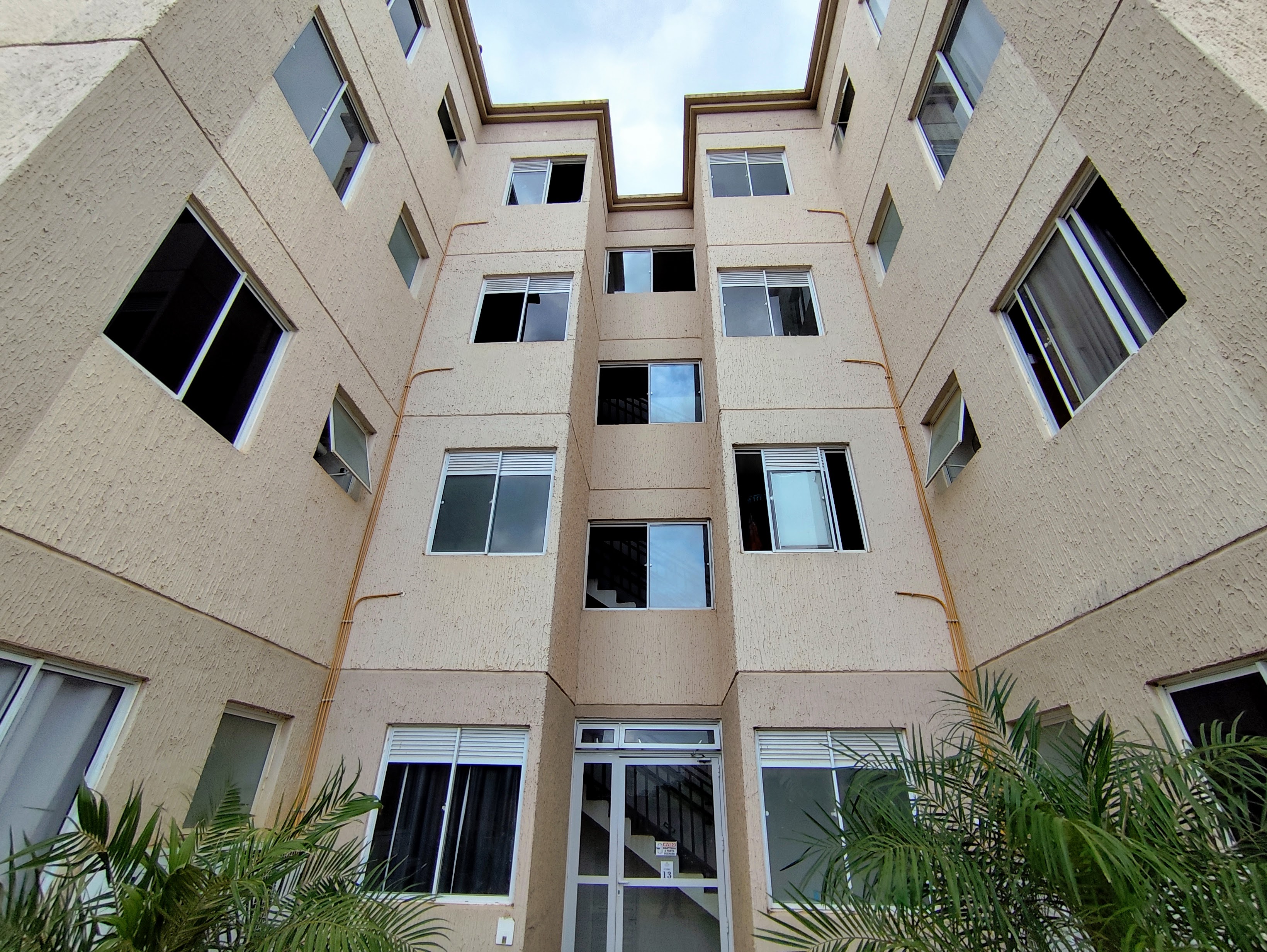 Apartamento &agrave; Venda &ndash; Reserva Premium | Abrantes - Reformado Rua Lagoa Branca Camaçari - 