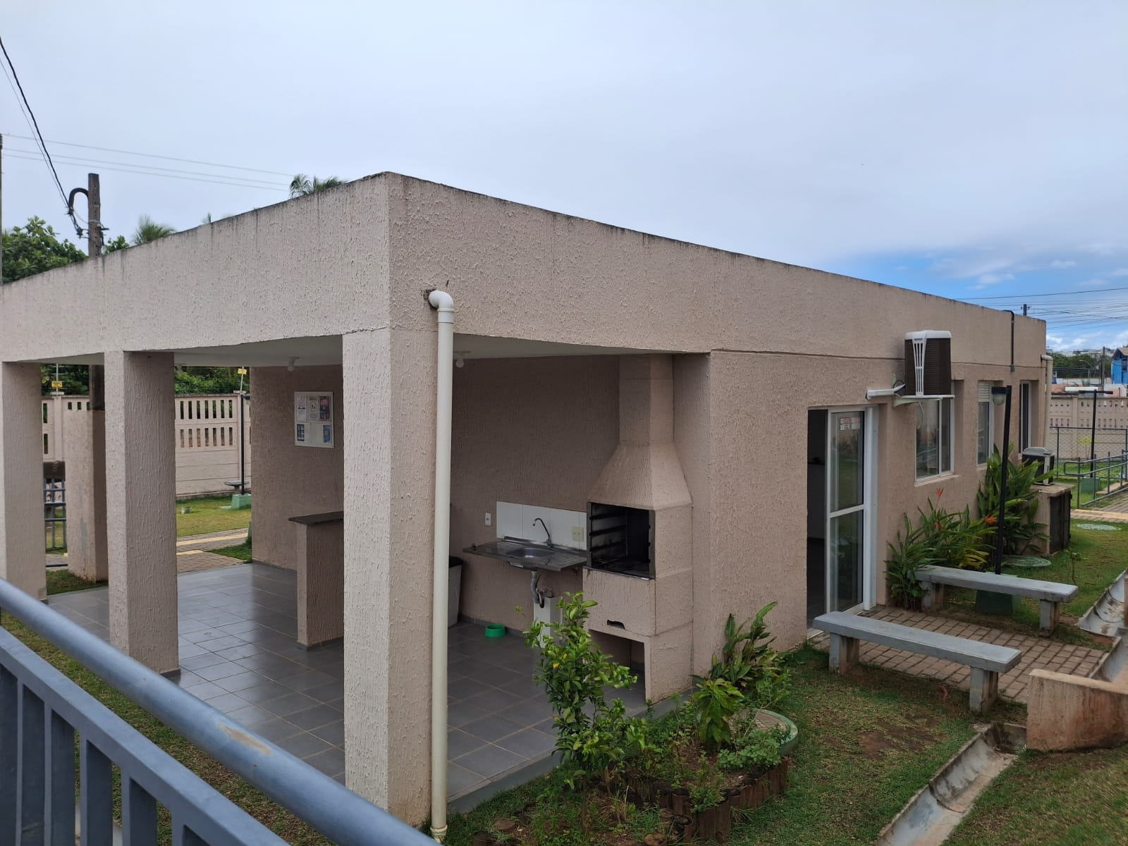 Apartamento &agrave; Venda &ndash; Reserva Premium | Abrantes - Reformado Rua Lagoa Branca Camaçari - 