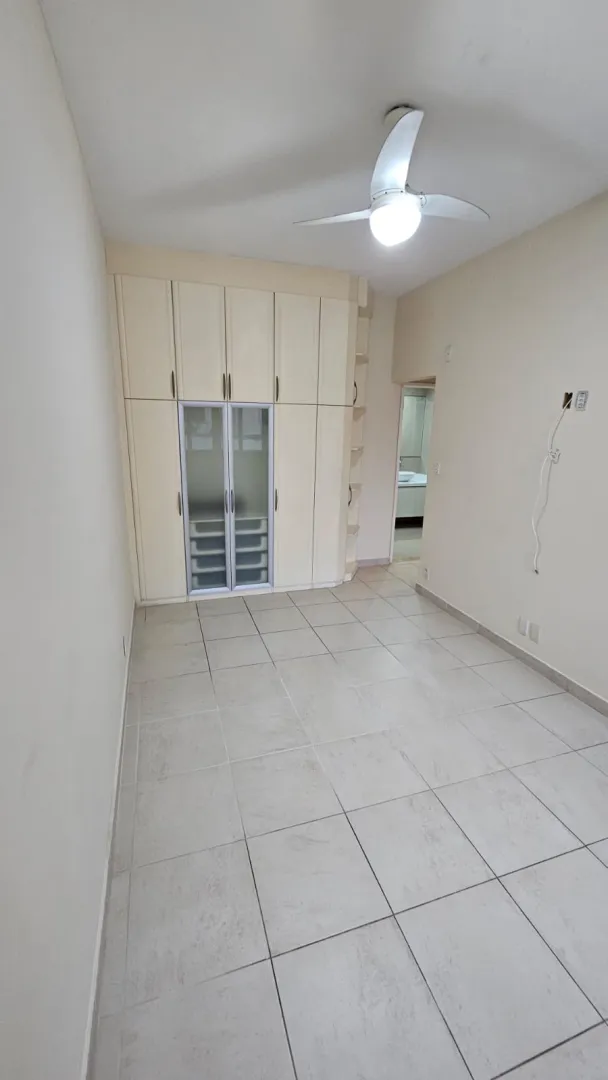 Apartamento 105m&sup2; | 3 Quartos | Av. Oleg&aacute;rio Maciel  - - 