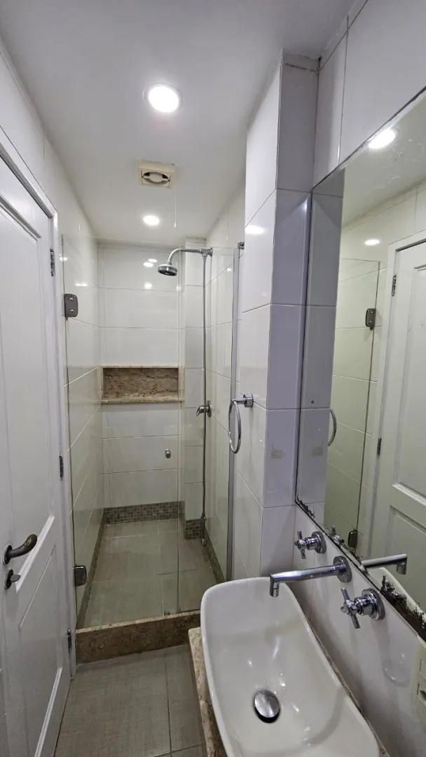 Apartamento 105m&sup2; | 3 Quartos | Av. Oleg&aacute;rio Maciel  - - 