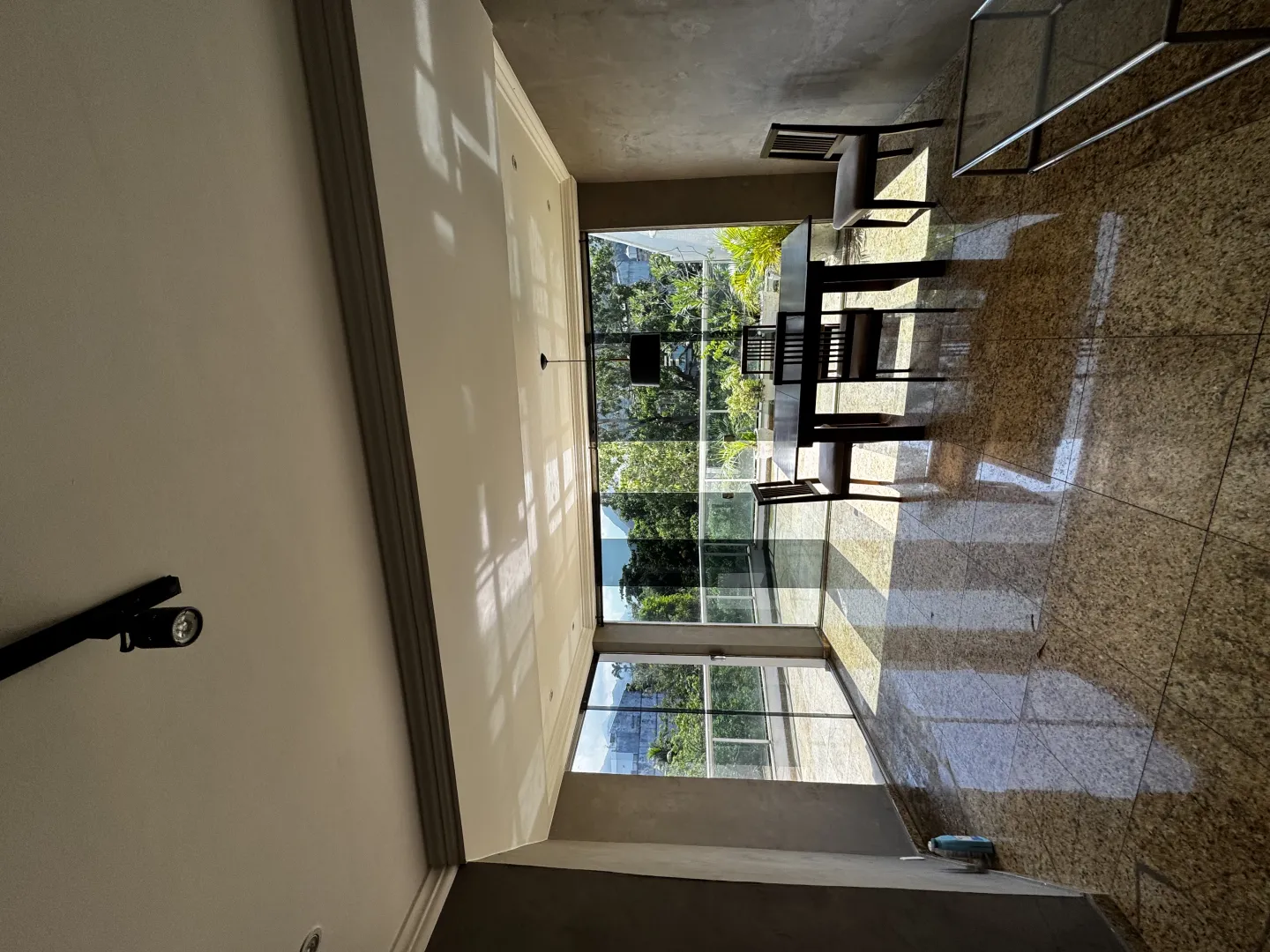 Cobertura Exclusiva para Aluguel e Venda na Barra da Tijuca Avenida Fernando Mattos - - 