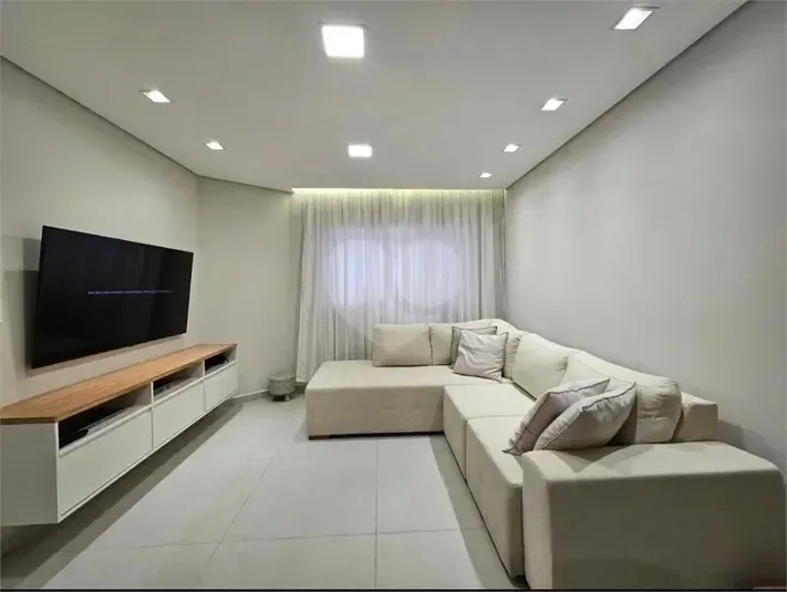 Excelente oportunidade para quem busca conforto, praticidade e &oacute;tima localiza&ccedil;&atilde;o!  - - 