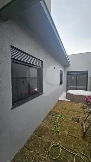 Casa moderna em condom&iacute;nio fechado com lazer completo e alto conforto 🏡✨  - - 