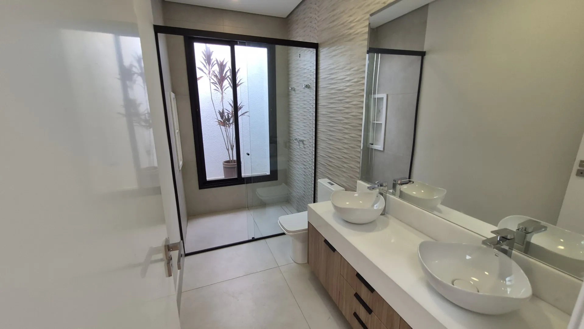 CASA DE ALTO PADR&Atilde;O &ndash; ALPHAVILLE NOVA ESPLANADA 4 | VOTORANTIM / SOROCABA ✨ Ref. 1169160  - - 