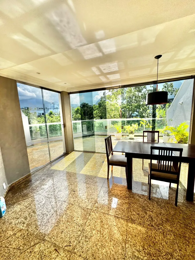 Cobertura 3 quartos na Barra da tijuca VENDA E LOCA&Ccedil;&Atilde;O  - - 