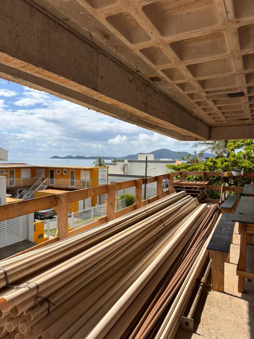 Privilégio de ser 1 de 6! Exclusivo . Edifício Primo. Praia do Quilombo, Penha.1 por andar — foto 9