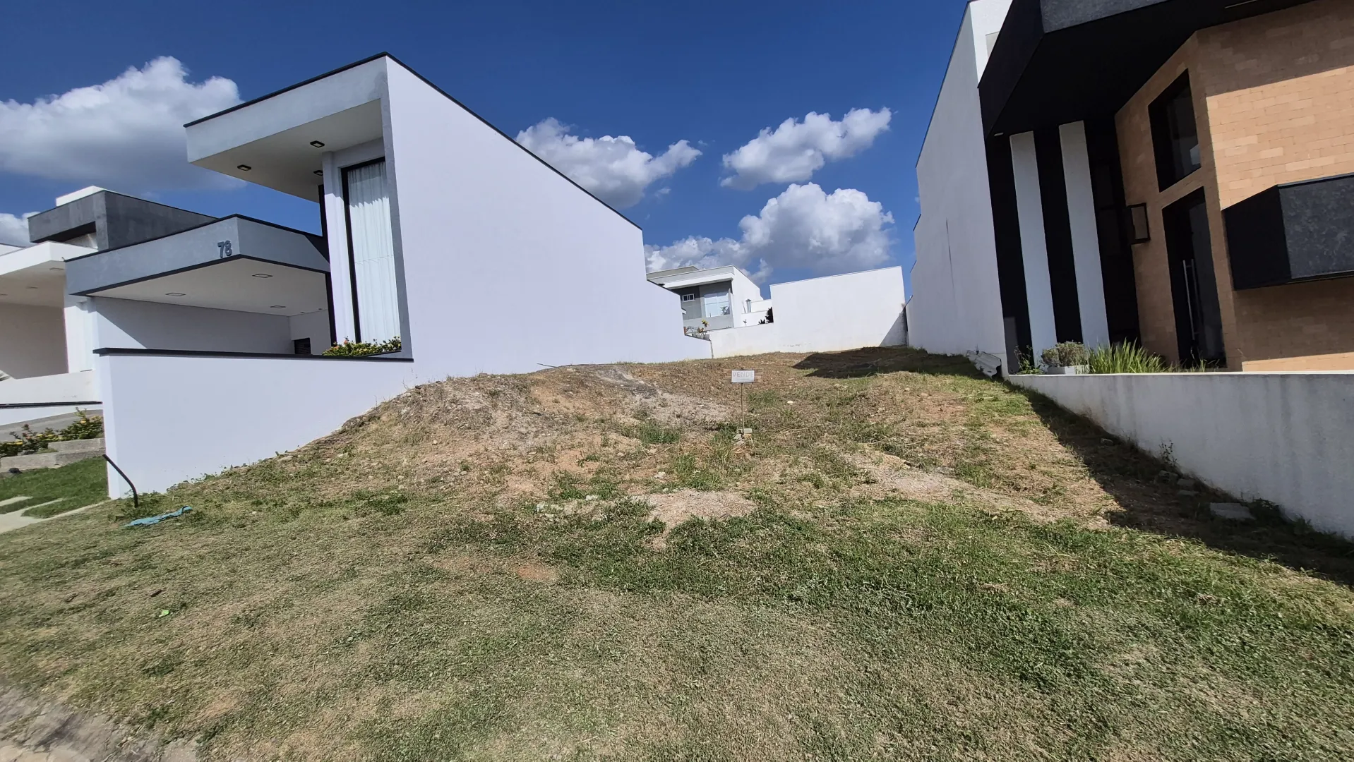 Terreno &agrave; Venda &ndash; Condom&iacute;nio Sunlake SPA | Sorocaba/SP  Ref. 1167655 Estrada José Celeste - - 