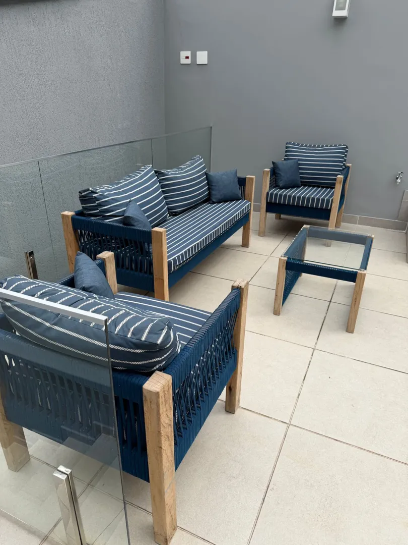 Casa T&eacute;rrea Completa com Piscina Aquecida e Espa&ccedil;o Gourmet / Padr&atilde;o  Diferenciado Rua Petrobrás São Paulo - 