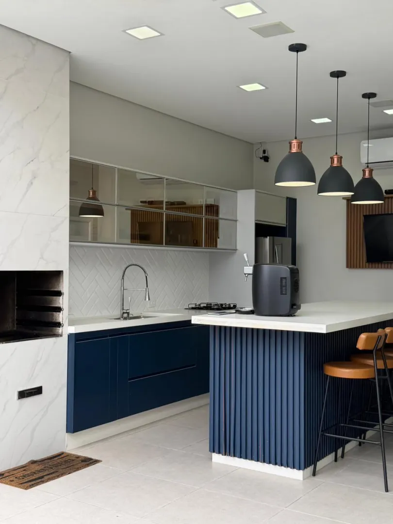 Casa T&eacute;rrea Completa com Piscina Aquecida e Espa&ccedil;o Gourmet / Padr&atilde;o  Diferenciado Rua Petrobrás São Paulo - 