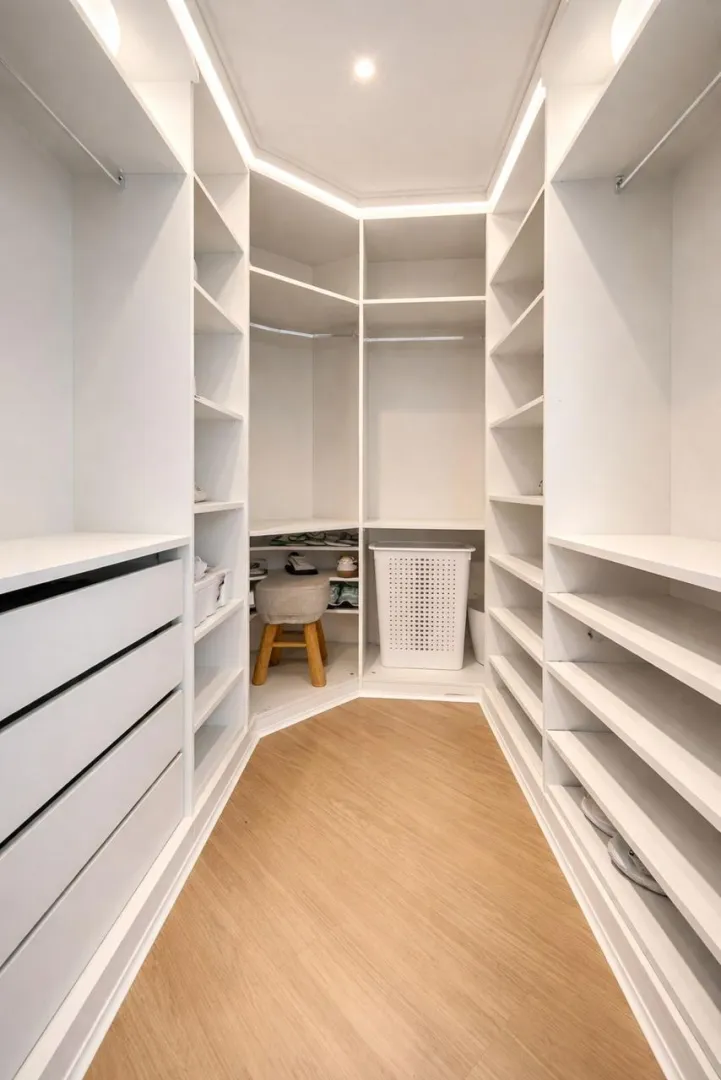 Casa T&eacute;rrea Completa com Piscina Aquecida e Espa&ccedil;o Gourmet / Padr&atilde;o  Diferenciado Rua Petrobrás São Paulo - 