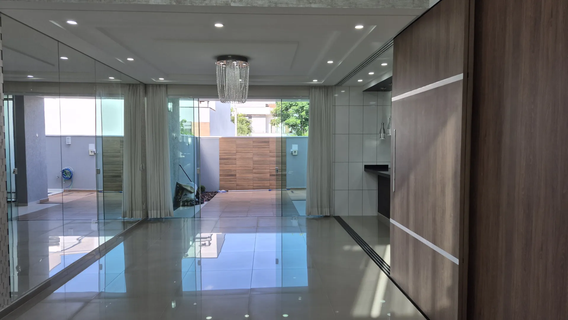 SOBRADO DE ALTO PADR&Atilde;O PARA LOCA&Ccedil;&Atilde;O &ndash; COND. IBITI RESERVA | SOROCABA/SP ✨ 📌 Ref.: 1165967 Avenida Padre Lívio Emílio Calliari - - 