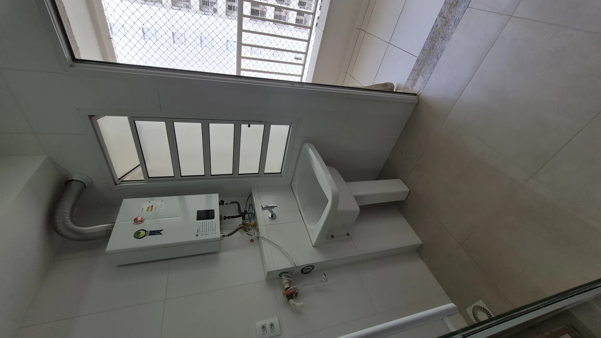 APTO. CAMPOLIM &ndash;  (3 dormit&oacute;rios1 su&iacute;te com closet) | Varanda Gourmet Rua Antônio Perez Hernandez - - 