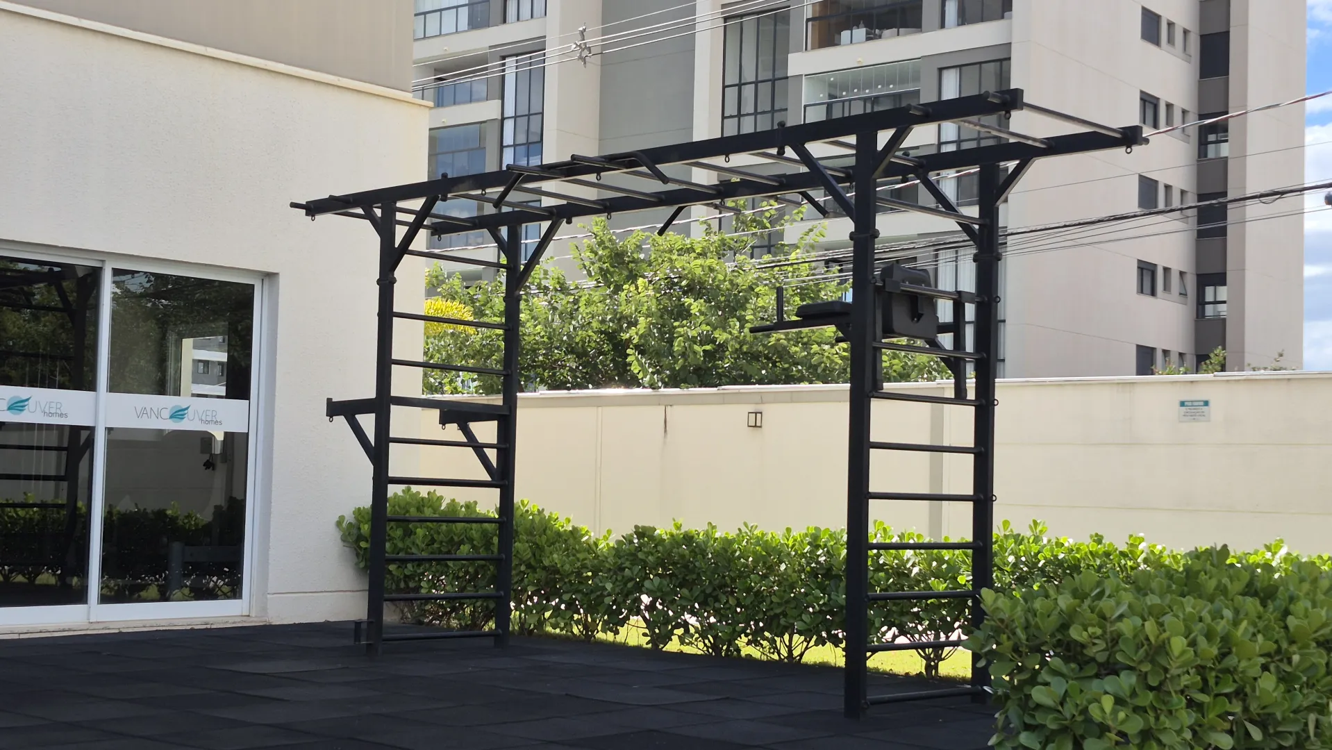 APTO. CAMPOLIM &ndash;  (3 dormit&oacute;rios1 su&iacute;te com closet) | Varanda Gourmet Rua Antônio Perez Hernandez - - 