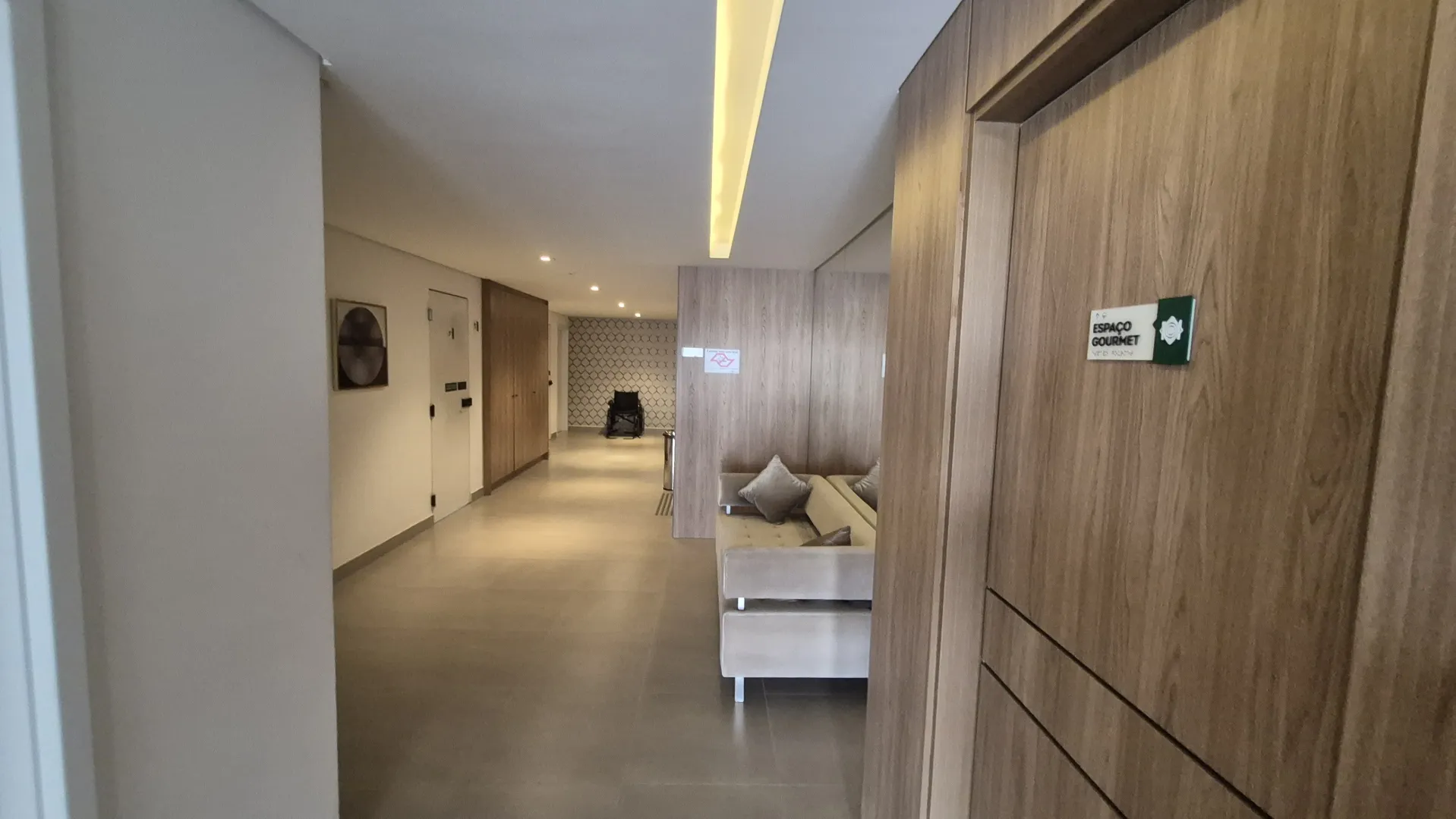 APTO. CAMPOLIM &ndash;  (3 dormit&oacute;rios1 su&iacute;te com closet) | Varanda Gourmet Rua Antônio Perez Hernandez - - 