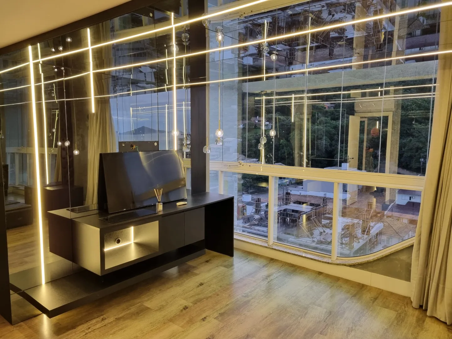 Exclusividade e Alto Padrão: Cobertura Duplex Atmos Beach em Cabeçudas — foto 5
