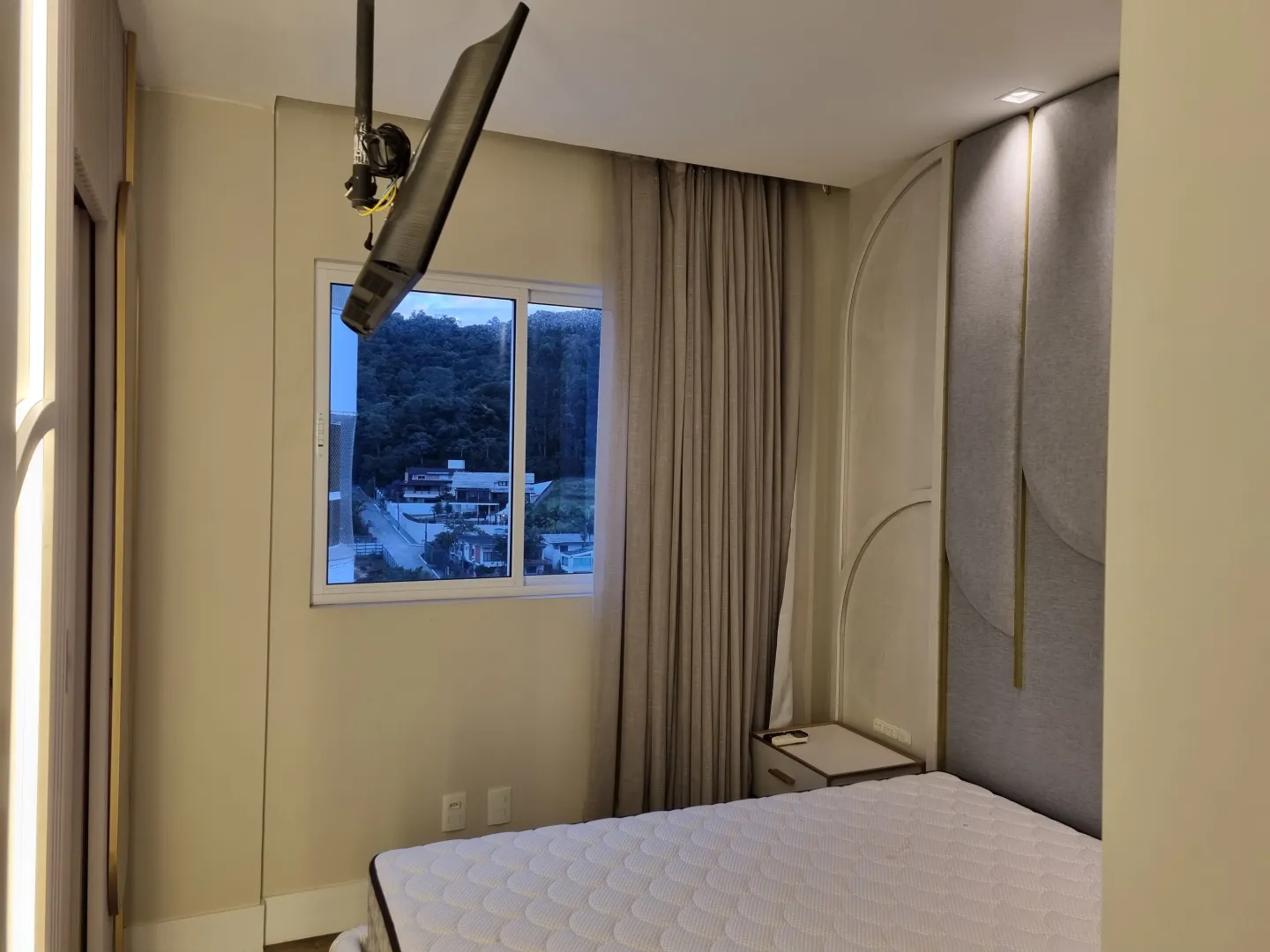 Exclusividade e Alto Padrão: Cobertura Duplex Atmos Beach em Cabeçudas — foto 2