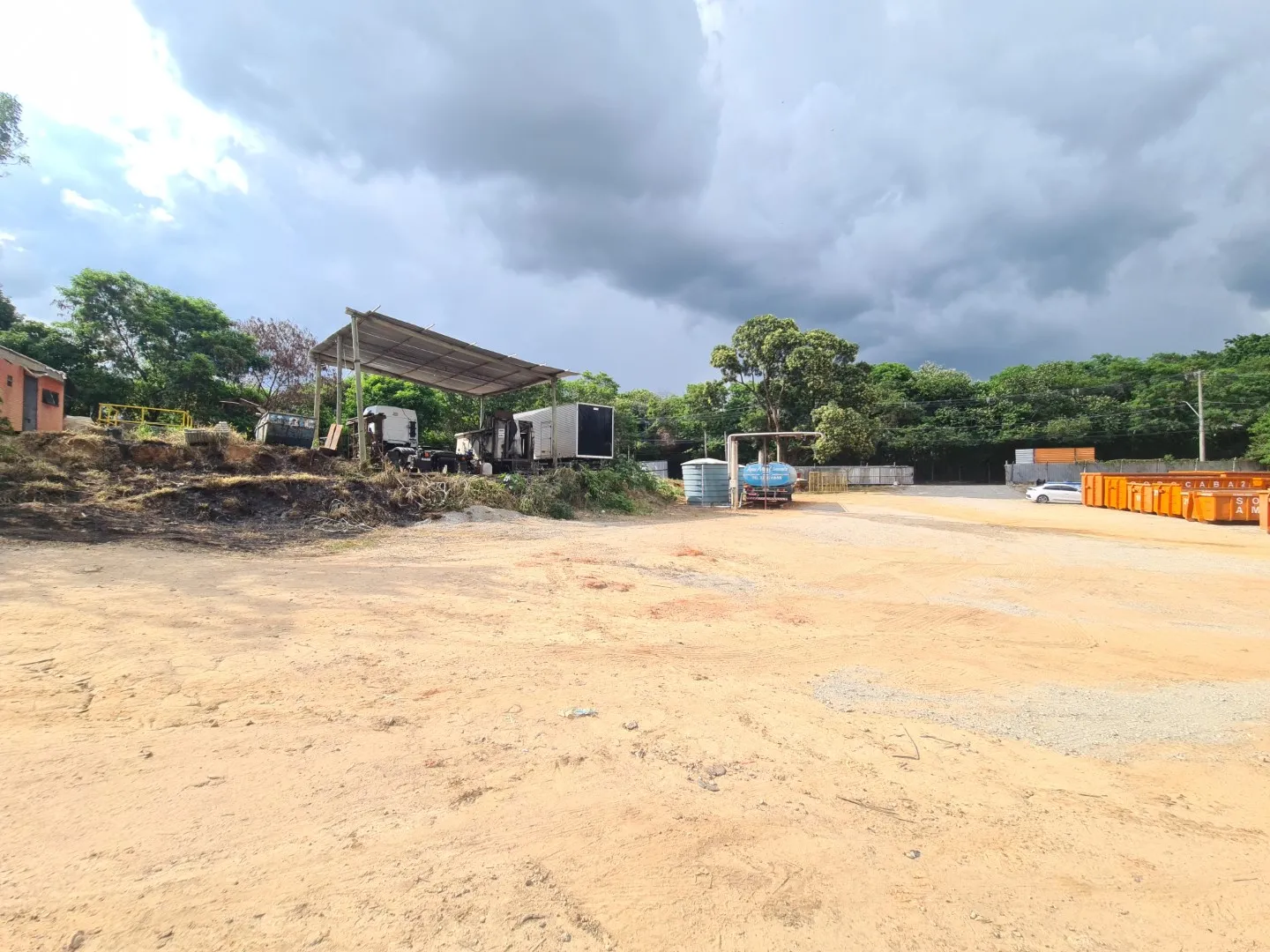 TERRENO P/ FINS INDUSTRIAIS &ndash; EXCELENTE OPORTUNIDADE Cajuru &ndash; Sorocaba/SP Ref. 1173170 Rua Aurélia Luiza M. Zanon - - 