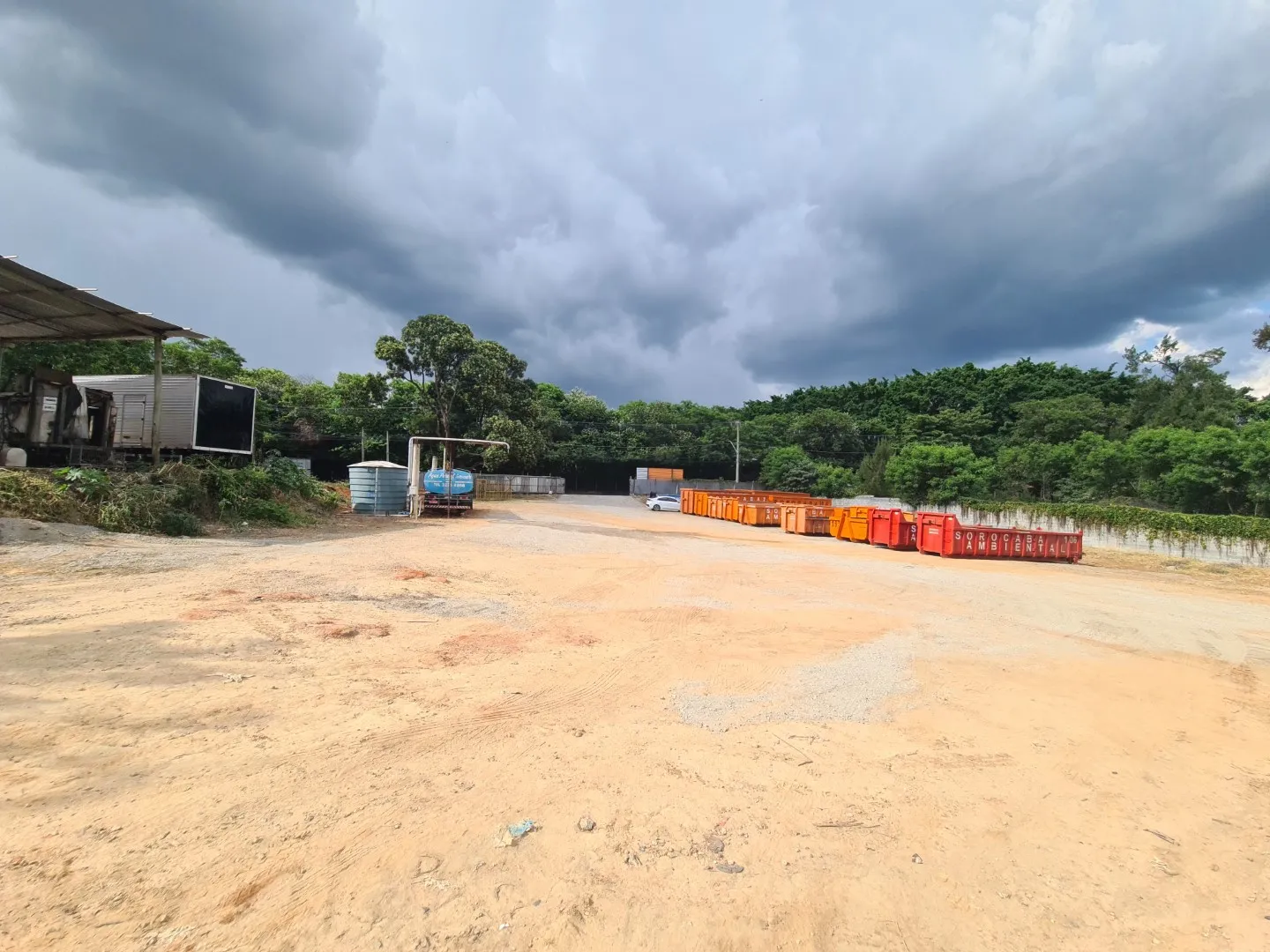 TERRENO P/ FINS INDUSTRIAIS &ndash; EXCELENTE OPORTUNIDADE Cajuru &ndash; Sorocaba/SP Ref. 1173170 Rua Aurélia Luiza M. Zanon - - 
