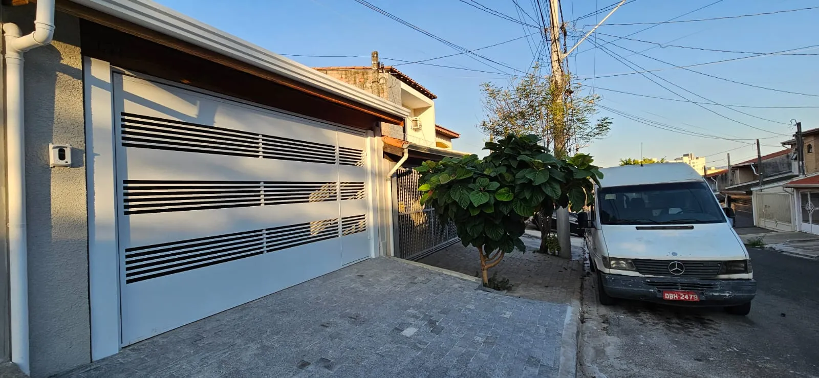 CASA T&Eacute;RREA &Agrave; VENDA &ndash; 2 DORMIT&Oacute;RIOS (1 SU&Iacute;TE)  &ndash; SOROCABA/SP  Ref. 1163122  - - 